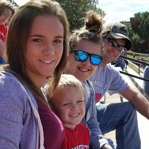 Meet your Posher, Toni